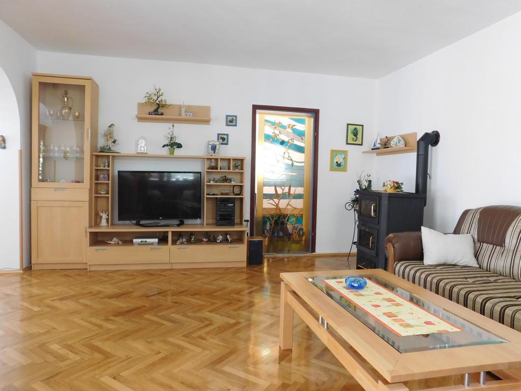Apartments Blazevic Pula Exterior foto